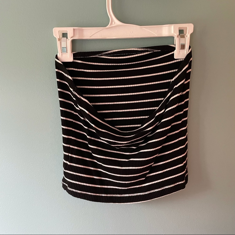 AE Ribbed strapless tank - Picture 2 of 2